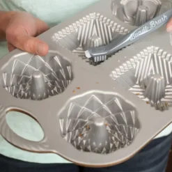 Outlet NORDIC WARE Brosse de Nettoyage pour Bundt