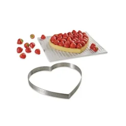 Hot DE BUYER Cercle perforé forme coeur ø 18 cm de L'école Valrhona par