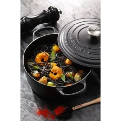 Best LE CREUSET Cocotte en Fonte Ronde 26 cm Noir mat Signature