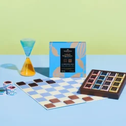Discount VALRHONA Coffret 32 Carrés de Chocolats Noir et Lait Les Essentiels 160 g