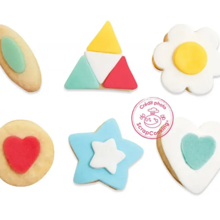 SCRAPCOOKING Découpoirs Décoration de biscuits (x18)
