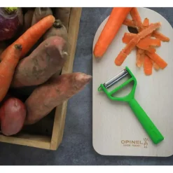 Clearance OPINEL Eplucheur en Polymère Vert T-duo