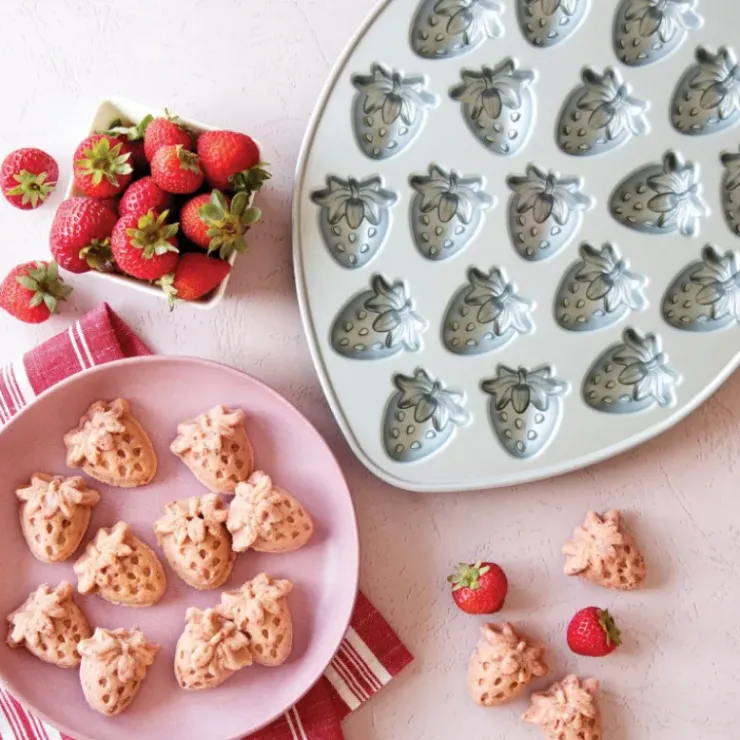 NORDIC WARE Moule à Gâteaux Fraises (x19) Toffee