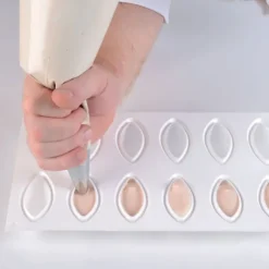 Sale SILIKOMART Moule Silicone 12 Quenelles 6,3 x 2,9 cm 24ml Professional