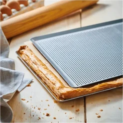 New DE BUYER Plaque de Cuisson Perforée Inox 40 x 30 cm