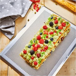 New DE BUYER Plaque de Cuisson Perforée Inox 40 x 30 cm