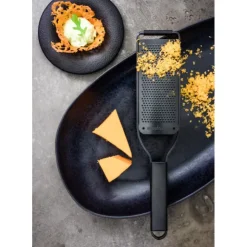 New MICROPLANE Râpe Fine Black Sheep