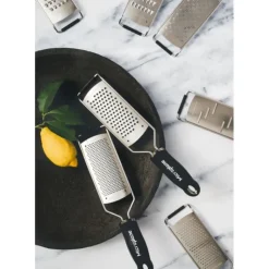 MICROPLANE Râpe Étoile Gourmet Noir